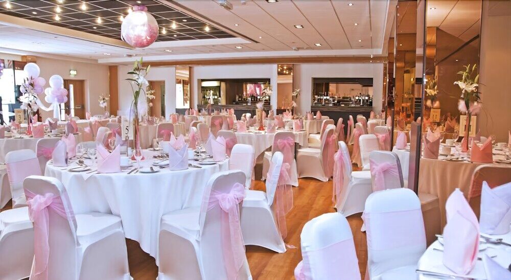 Quality Hotel Wolverhampton Extérieur photo
